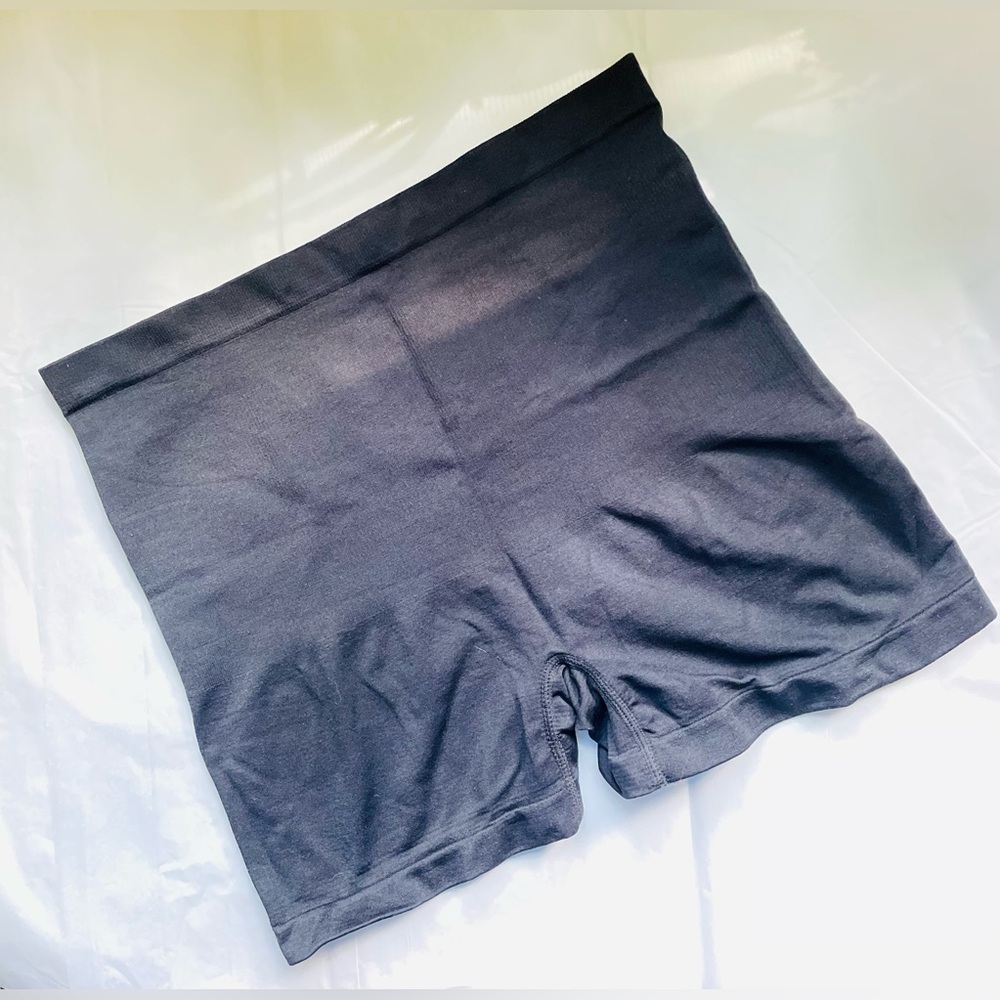 Skinnygirl Black Shape Wear Shorts Size XL